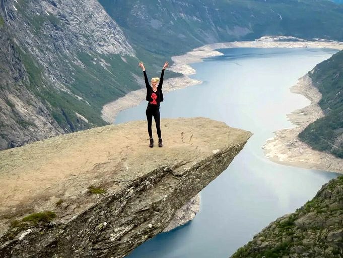 Trolltunga. Noorwegen: Een Betere Wandelervaring